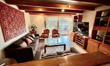 Casa En Arriendo En San Carlos De Apoquindo Con Piscina