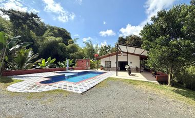 🏡 CASA CAMPESTRE EN COMBIA – ¡Oportunidad Única por Precio y Ubicación!