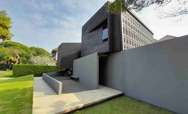 Rumah Luxury Rancamaya High Quality Material dan Full Furnish