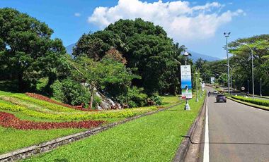 Rumah Luxury Rancamaya High Quality Material dan Full Furnish