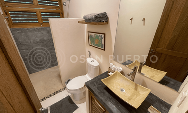 Se vende Casa costera en venta con piscina y amplio terreno en Puerto Escondido