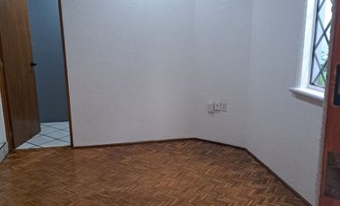 BELLA CASA UBICADISIMA