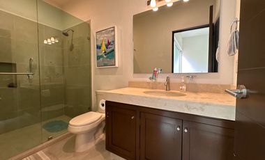 Casa en Venta en col. Arroyo Alto, Ajijic