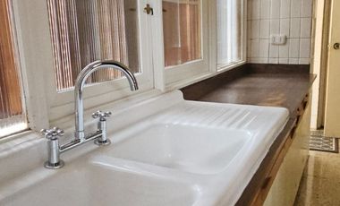 Casa con encanto clásico/ USO COMERCIAL/Simón Bolivar/ Ñuñoa