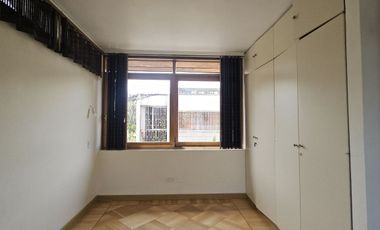 Casa con encanto clásico/ USO COMERCIAL/Simón Bolivar/ Ñuñoa