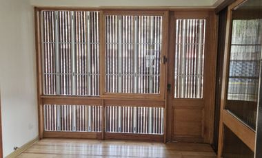 Casa con encanto clásico/ USO COMERCIAL/Simón Bolivar/ Ñuñoa