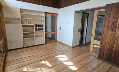 Casa con encanto clásico/ USO COMERCIAL/Simón Bolivar/ Ñuñoa