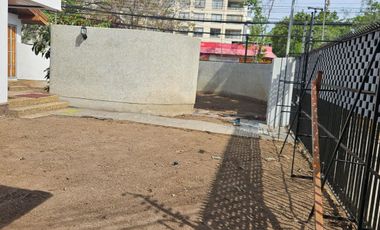 Casa con encanto clásico/ USO COMERCIAL/Simón Bolivar/ Ñuñoa