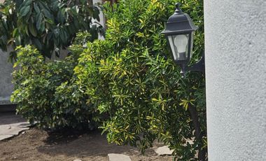 Casa con encanto clásico/ USO COMERCIAL/Simón Bolivar/ Ñuñoa