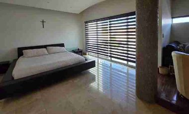 Renta de casa por consulafo