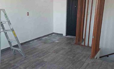 Excelente propiedad de 3 pisos