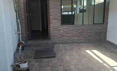 Excelente propiedad de 3 pisos