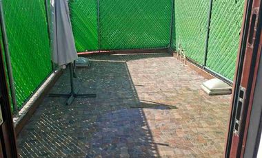 Excelente propiedad de 3 pisos