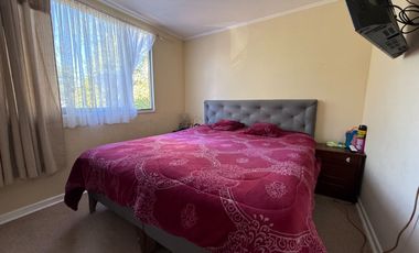 ¡REBAJADA! Hermosa y Cómoda Casa en Buin, en Condominio.