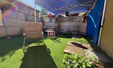 ¡REBAJADA! Hermosa y Cómoda Casa en Buin, en Condominio.