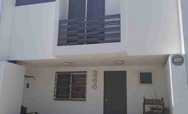 casa en renta porton del valle