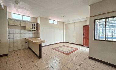 Alquiler de Departamento de 2 Dormitorios en 3er Piso - Garzota, Norte de Guayaquil