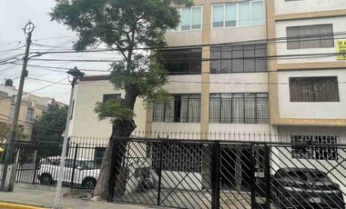 Departamento en alquiler en San Isidro frene a parque
