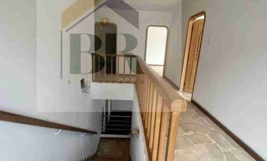 Kennedy, Alquiler de Casa con uso de suelo comercial, 600 M2, parqueo y garaje