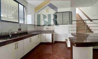 Kennedy, Alquiler de Casa con uso de suelo comercial, 600 M2, parqueo y garaje