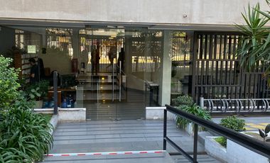 Arriendo departamento 50m2 un dormitorio,cocina indp.Estacionamiento y Bodega. en Ñuñoa