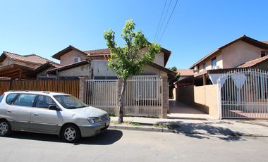 Se Vende Estupenda Casa en Plaza Mayor - Qulicura