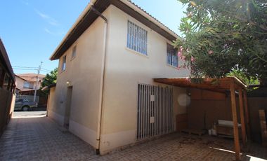 Se Vende Estupenda Casa en Plaza Mayor - Qulicura