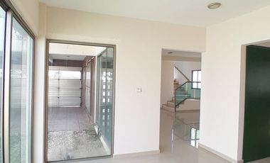 🏡  Casa en Remate moderna en Real Mandinga — amplios espacios y excelente ubicación