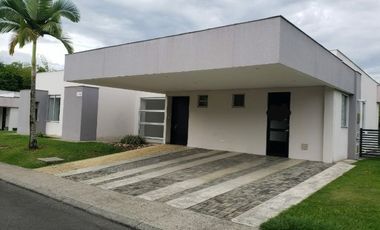 🏡 HERMOSA CASA CAMPESTRE EN PUEBLITO CAFETERO – PEREIRA