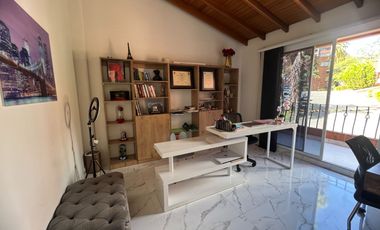 VENDO CASA REMODELADA DE 4 ALCOBAS