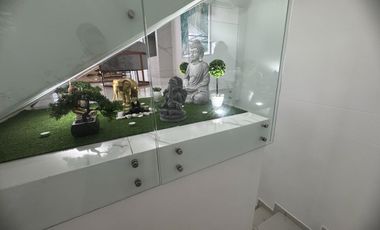 VENDO CASA REMODELADA DE 4 ALCOBAS