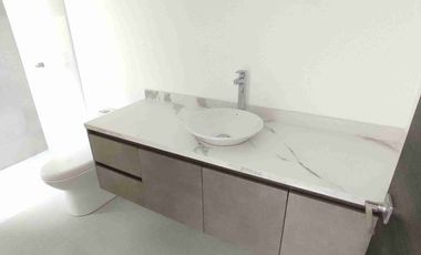 Hermosa casa por estrenar, dos pisos, parqueader, zona BBQ. En urbanización privada. Fajardo, Valle de los Chillos