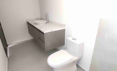 Hermosa casa por estrenar, dos pisos, parqueader, zona BBQ. En urbanización privada. Fajardo, Valle de los Chillos