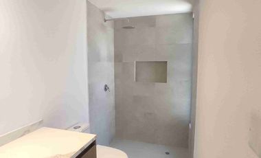 Hermosa casa por estrenar, dos pisos, parqueader, zona BBQ. En urbanización privada. Fajardo, Valle de los Chillos