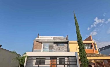 Casa en venta en La Cima de Zapopan