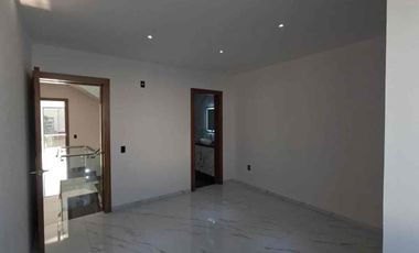 Casa en venta en La Cima de Zapopan