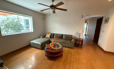 Vendo Flat en Cerros de Camacho