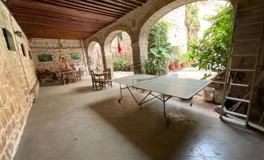 Se vende casa en el corazón del centro histórico media cuadra de plaza de armas