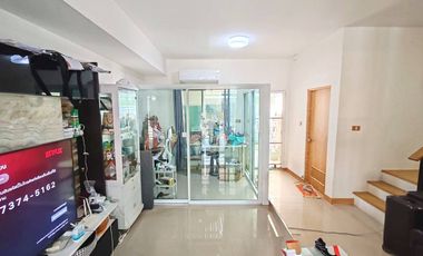 Spacious Home with Separate Kitchen and Extra Room!!! For Sale: 2-Storey Townhome at Pleno Chaiyaphruek – Chaengwattana