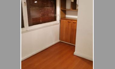 EN VENTA, Casa de 5 dormitorios, 3 baños mas servicios, La reina