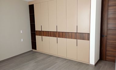 CASA EN VENTA EN LOMALTA TRES MARIAS MORELIA