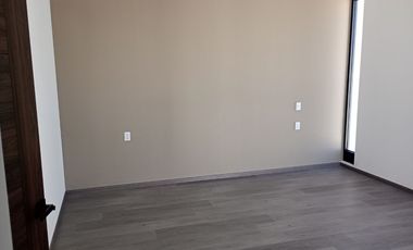 CASA EN VENTA EN LOMALTA TRES MARIAS MORELIA