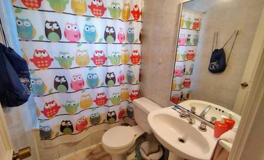 Arriendo Casa 2 Piso Sector Villa Del Rey $ 800.000.-