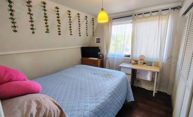 Arriendo Casa 2 Piso Sector Villa Del Rey $ 800.000.-