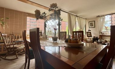 Se Vende Amplio 3 Dormitorios + Servicio. Estacionamiento + Bodega. Las Condes, Colón Oriente.