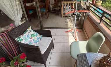 Se Vende Amplio 3 Dormitorios + Servicio. Estacionamiento + Bodega. Las Condes, Colón Oriente.