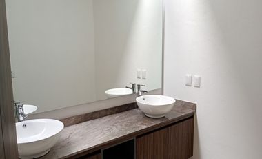 CASA EN VENTA EN LOMALTA TRES MARIAS MORELIA