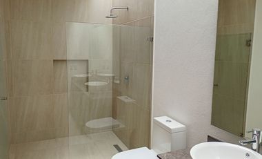 CASA EN VENTA EN LOMALTA TRES MARIAS MORELIA