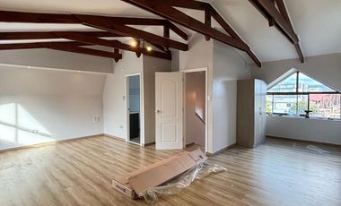 SE VENDE REMODELADA CASA EN HUERTOS FAMILIARES