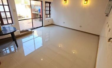 SE VENDE REMODELADA CASA EN HUERTOS FAMILIARES